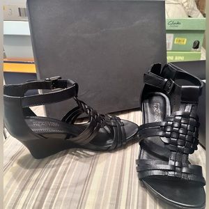 Kenneth Cole Reaction Wedge Sandal